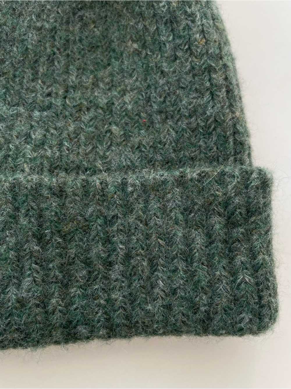 Anthropologie Beanie Hat Ribbed Knit Green Faux Leopard Pom Pom Winter Toque - Picture 3 of 12
